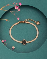 Elegant Black Clover Charm Anklet - Image 4
