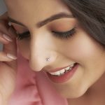 Italian Diamond Stylist Seven Stone Nose Pin - Image 4