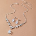 Design claw chain rhinestone Zircon Necklace & Earrings suit - Image 2